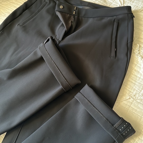 Lululemon On The Move pants - Picture 9 of 9